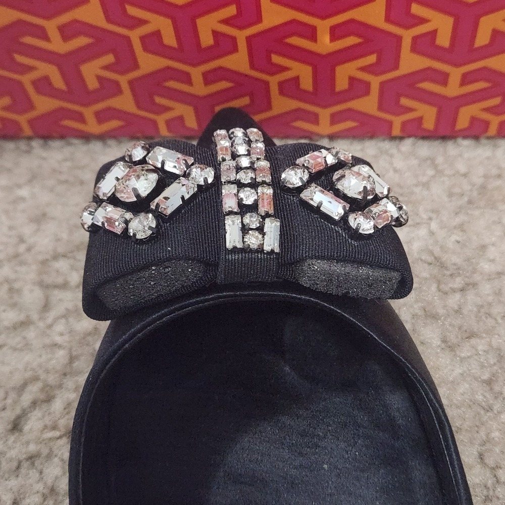 Tory Burch Aria Pump Black Satin Crystal Bow Pointed Toe Heels 7M Regency Royal - Picture 5 of 8